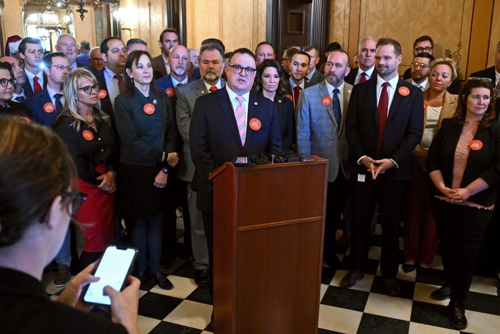 Who is Better for Small Business Democrats Or Republicans